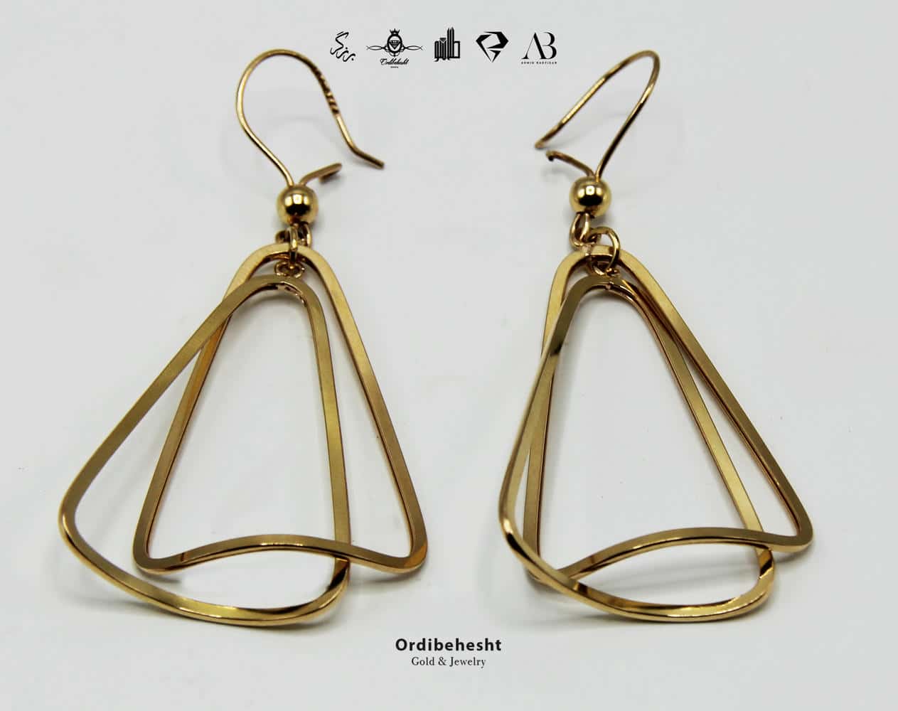 گوشواره طرح مثلث